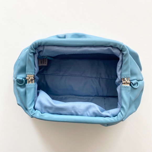 Badgley Mischka wrapped frame clutch - Picture 3 of 5